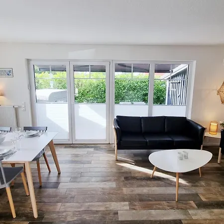 Prázdninový dům Ferienhaushaelfte Lieblingsplatz Blekendorf